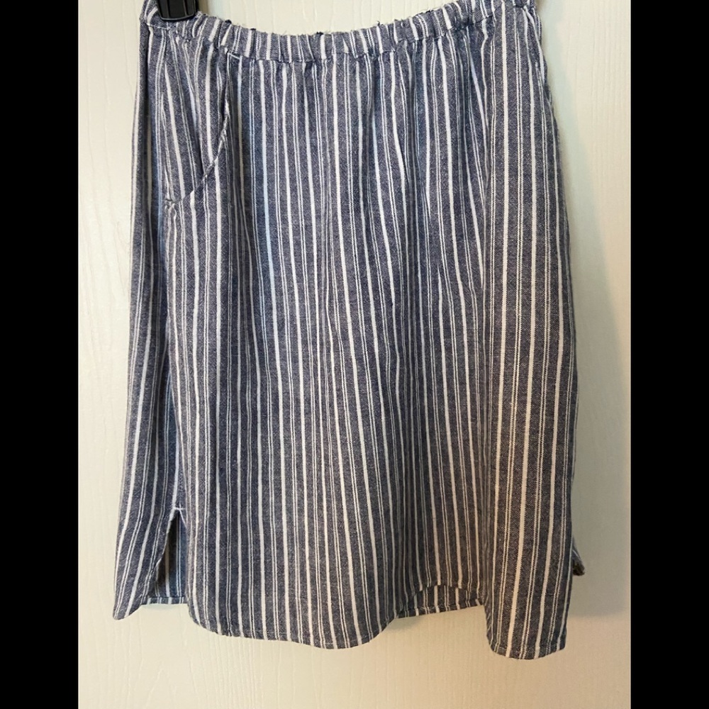 Linen Casual Skirt w Elastic Waistband Flat Pockets. No Size Tag. Measur…
